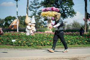 BIB: 
                            <button type="button" onclick="openModal(27619529)" class="btn btn-primary btn-sm float-right btn-popup" data-toggle="modal" data-target=".modal-high-quality">
                        <i class="fas fa-shopping-cart"></i> Add to Cart
                    </button>
                                            <button type="button" onclick="isThisMe(27619529, true)" class="btn btn-success btn-sm float-right btn-popup btn-isme hidden" data-toggle="tooltip" data-placement="bottom" title="นี่คือรูปของคุณใช่ไหม คลิกที่นี่เพื่อเอาเข้าอัลบั้ม">
                        <i class="fas fa-plus"></i> Add to album
                    </button>
                    <button type="button" onclick="isThisMe(27619529, false)" class="btn btn-warning btn-sm float-right btn-popup btn-isnotme hidden">
                        <i class="fas fa-ban"></i> Remove from album
                    </button>